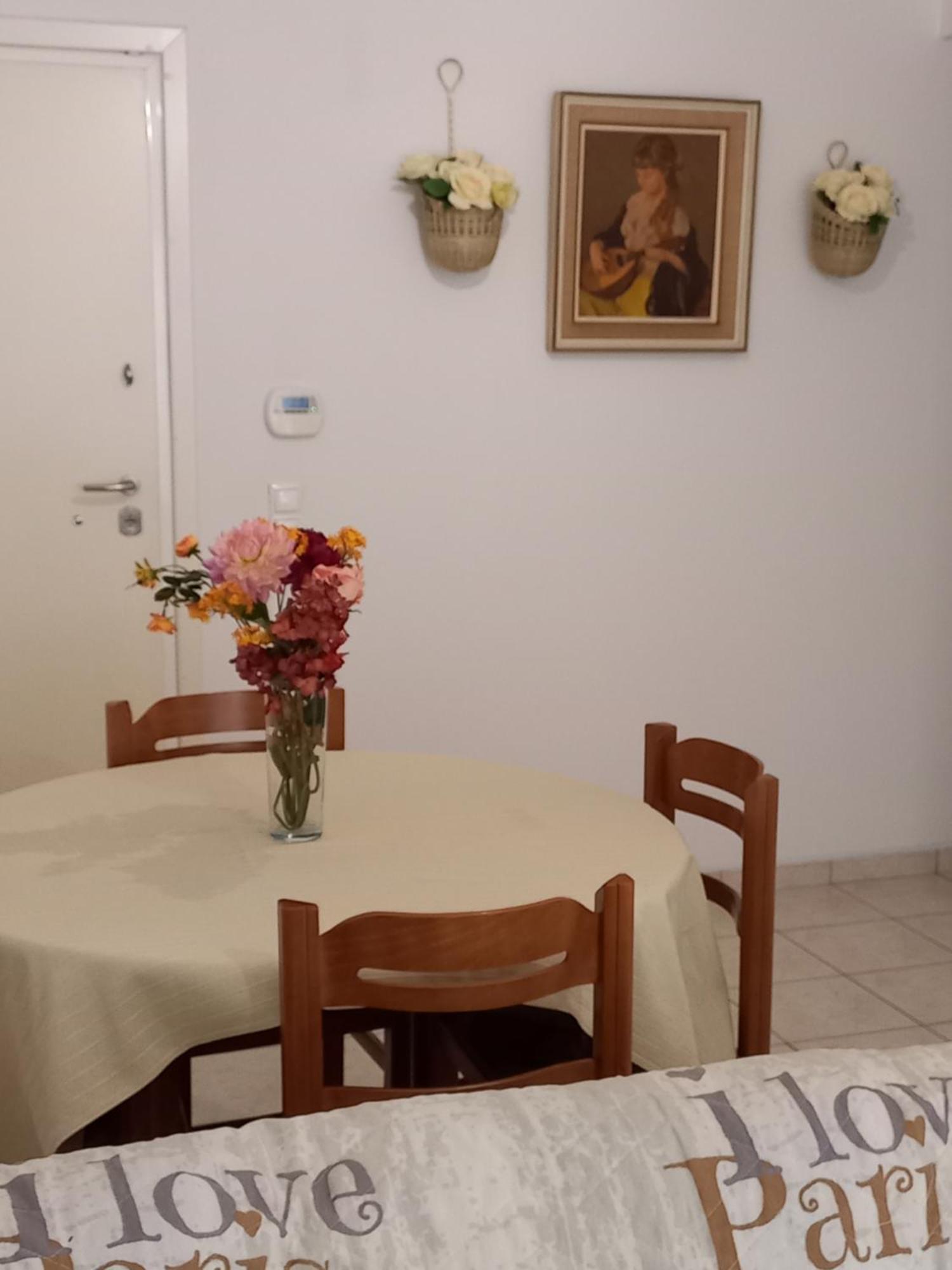 Apartament A V G E R I N O S Ateny Zewnętrze zdjęcie
